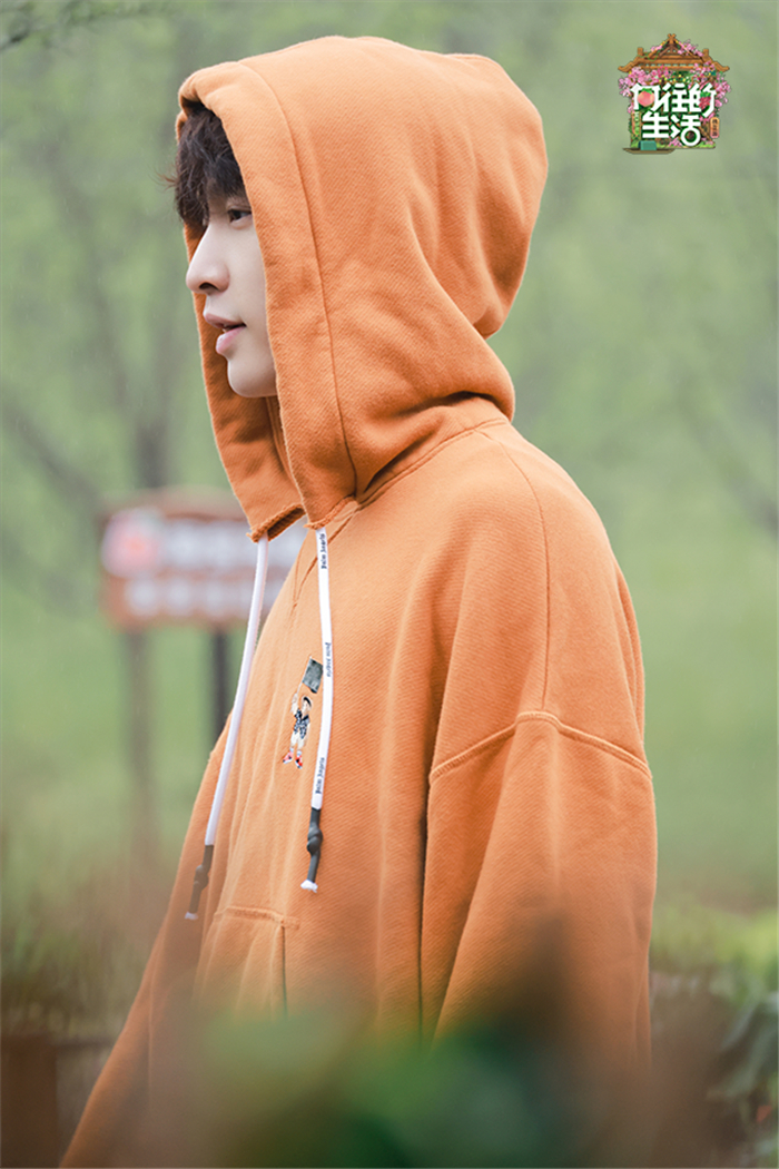 张艺兴.jpg