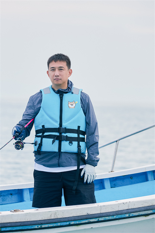 黄磊.jpg
